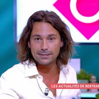 "Si faute il y a, c'est la mienne" : Bertrand Chameroy s'explique sur sa chronique contestée dans "C à vous"