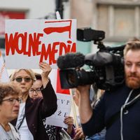 Pologne : Des manifestations pour protester contre une loi controversée sur les médias