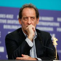 France Inter : La forte émotion de Vincent Lindon à l'écoute d'une auditrice dont le mari s'est suicidé