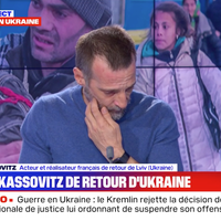 "J'ai peur pour mes enfants" : De retour d'Ukraine, Mathieu Kassovitz craque et fond en larmes sur BFMTV