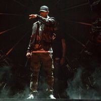 "Il faut arrêter de promouvoir la connerie" : Booba justifie sa guerre contre les influenceurs