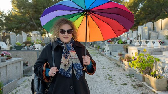 Audiences : "Marianne" s'impose sur France 2, France 3 battue par "Mongeville" sur C8, Trapenard attire sur France 5