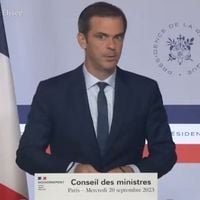 "Est-ce normal dans une démocratie ?" : Olivier Véran refuse de répondre à "Médiapart" sur la garde à vue d'Ariane Lavrilleux