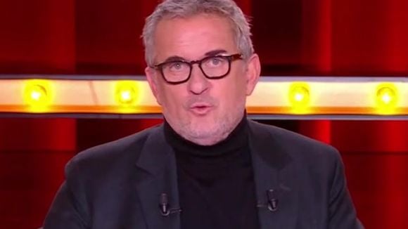 "On se trompe sur moi" : Christophe Dechavanne se justifie face aux critiques et différencie "Ciel mon mardi" de "TPMP"