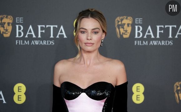 Margot Robbie lors de la 77e cérémonie de Bafta à Londres