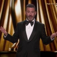 "C'est pas l'heure d'aller en prison ?" : Aux Oscars, Jimmy Kimmel réagit en direct à un message de Donald Trump