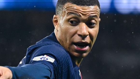 Audiences : Canal+ 2e chaîne de la soirée avec "Borussia Dortmund/PSG", "Top chef" au plus bas sur M6, TMC cartonne avec "Harry Potter"