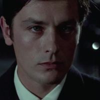 Audiences : Programmé en dernière minute en hommage à Alain Delon, "Le Samouraï" sur France 2 a-t-il fait mieux que "Notre-Dame brûle" sur TF1 ?