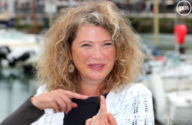 <span>Cécile Bois lors du photocall du film "Signalements" lors de la 26ème Edition du Festival de la Fiction de La Rochelle le 11 septembre 2024.</span>