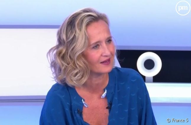 Caroline Roux dans "C dans l'air" sur France 5