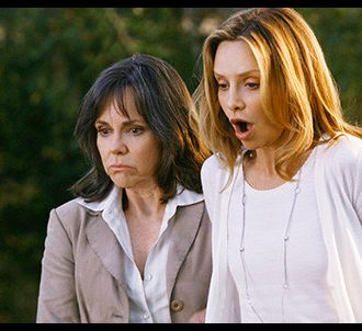 Sally Field et Calista Flockhart dans 'Brothers & Sisters'