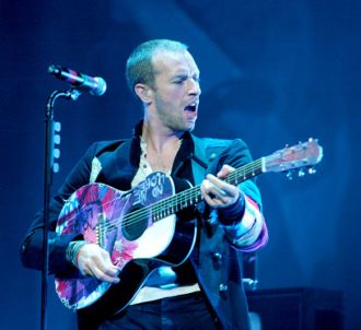 Chris Martin en concert à Bercy avec Coldplay