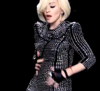 Madonna dans le clip de 'Celebration'