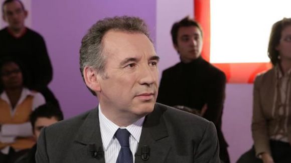 Europe 1 : vifs échanges entre Bayrou et Elkabbach (son)
