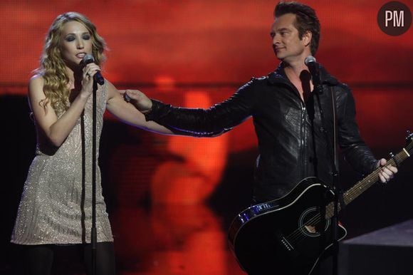 Laura Smet et David Hallyday, le 24 janvier 2010 sur la scène des "NRJ Music Awards"