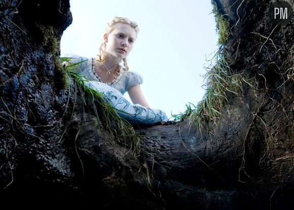 Mia Wasikowska dans "Alice au pays des merveilles"