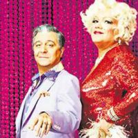 Théâtre : "La cage aux folles" en prime sur TF1