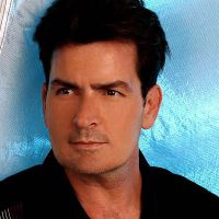 Charlie Sheen resigne pour "Mon Oncle Charlie"