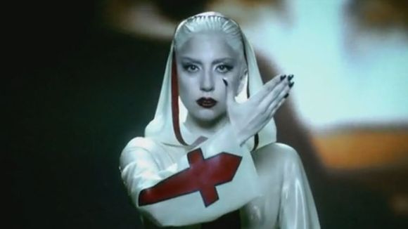 Clip : le très attendu "Alejandro" de Lady Gaga