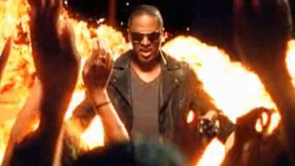 Clip : Taio Cruz fait sauter la "Dynamite"