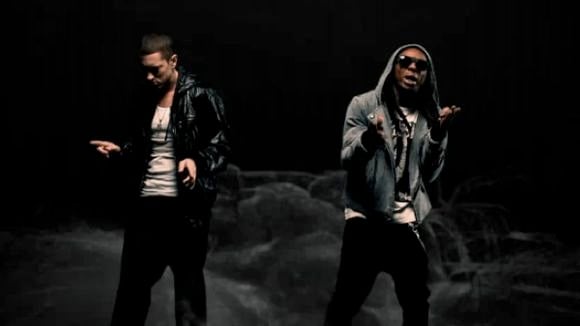 Clip : Eminem et Lil Wayne samplent "What is Love" en duo