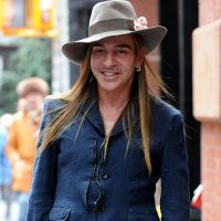 John Galliano riposte et porte plainte à son tour pour diffamation