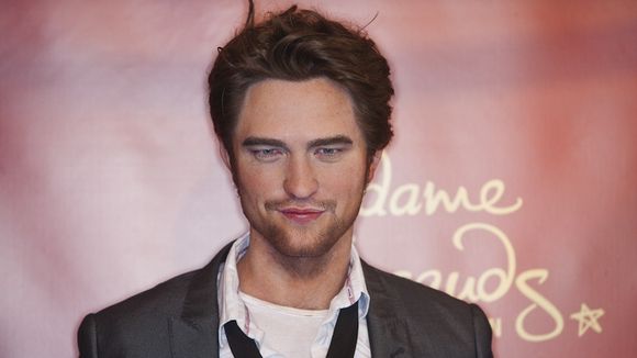 Ils ont (encore) loupé la statue de cire de Robert Pattinson