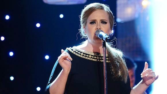 Charts US : Adele détrône Katy Perry, J.Lo grimpe, David Guetta démarre fort