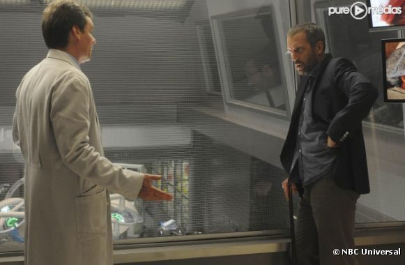 Robert Sean Leonard et Hugh Laurie dans "Dr House"