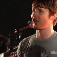 James Blunt reprend "California Gurls" de Katy Perry