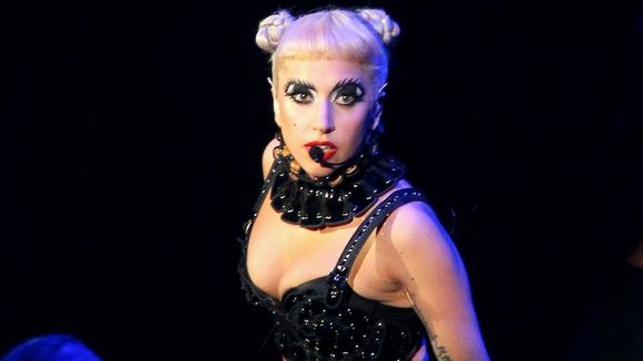 Lady Gaga : "Je ne me sers pas des gays pour vendre des disques"