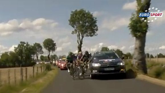 Cyclistes renversés : France Télévisions présente ses excuses