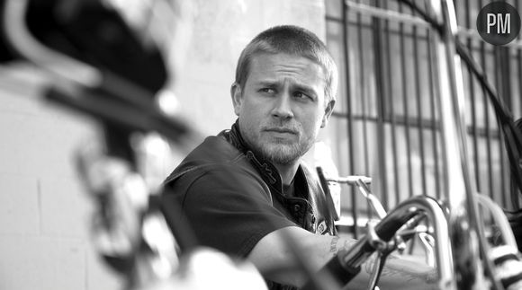 Charlie Hunnam dans "Sons of Anarchy"