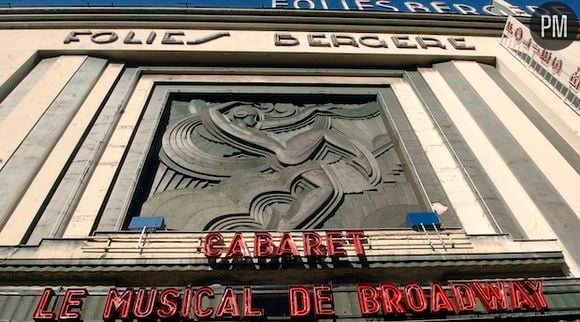 La salle des "Folies Bergère" à Paris