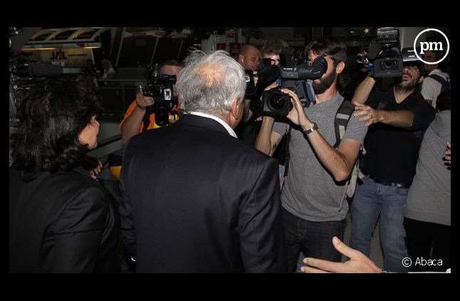 Dominique Strauss-Kahn, traqué par les médias.