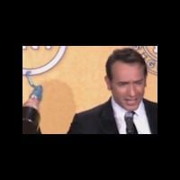 Zapping : Sacré meilleur acteur aux SAG Awards, Jean Dujardin entonne "La Marseillaise"