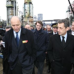 Nicolas Sarkozy et Laurent Fabius, le 24 février 2012.