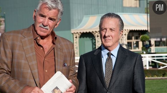 Dennis Farina et Dustin Hoffman dans "Luck"