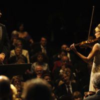 Programme TV : Un concert devant des femmes désespérées