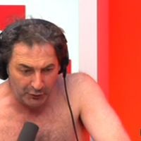 Zapping : François Morel entièrement nu pour sa chronique sur France Inter