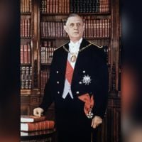 Retour sur les portraits officiels des présidents de la Ve République