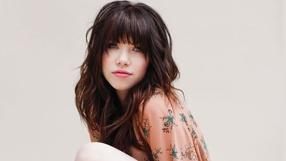 Charts US : Carly Rae Jepsen égale le record de Gotye