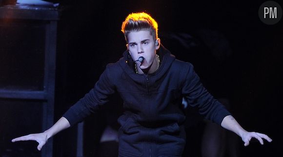 L'agent de Justin Bieber s'énerve sur Twitter après l'absence de nominations de son poulain