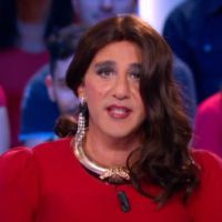 Elie Semoun vient présenter la météo de Canal+ déguisé en femme