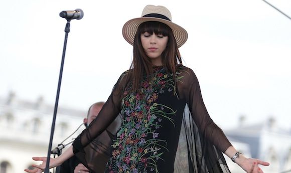 Nolwenn Leroy juge "incomparables" son album et celui de Jenifer