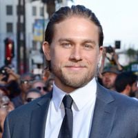 "Cinquante nuances de Grey" : Charlie Hunnam sort du silence