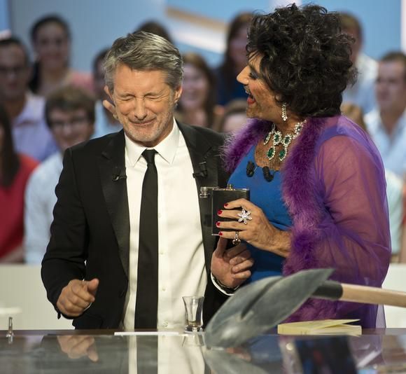 "Le Grand Journal" avec Antoine de Caunes et José Garcia.