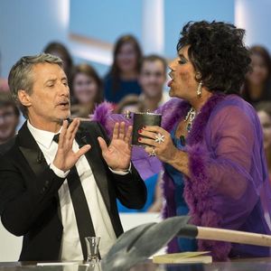 "Le Grand Journal" avec Antoine de Caunes et José Garcia.