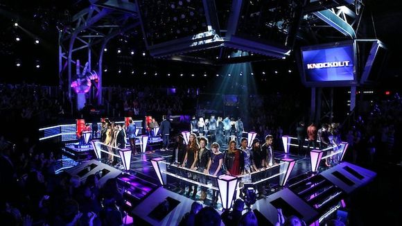 Audiences US : "The X Factor" s'effondre face à "The Voice"