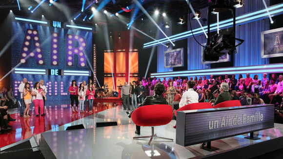 France 2 stoppe "Un air de famille"